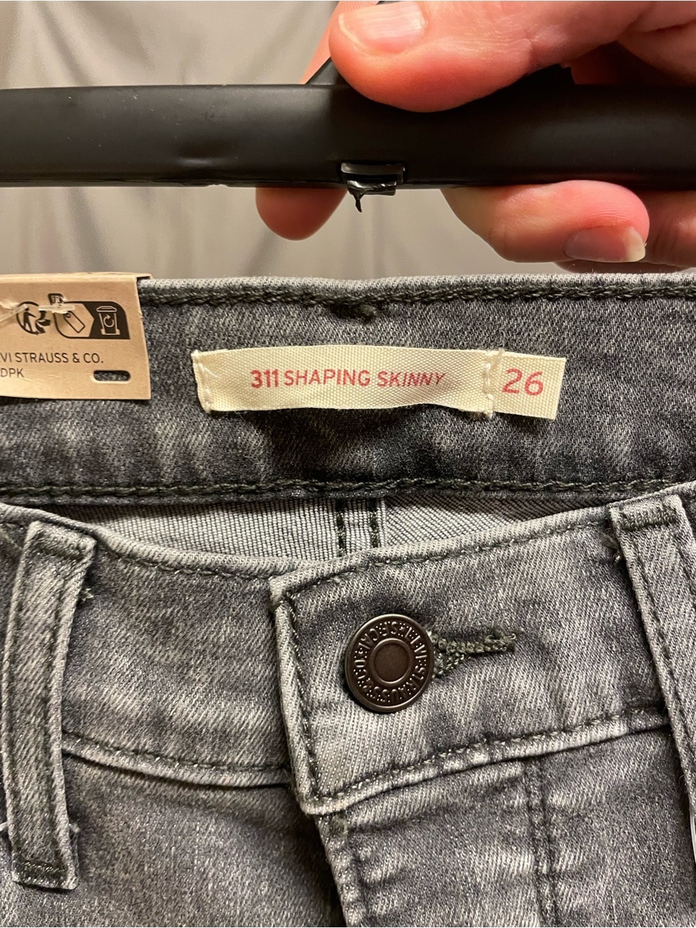 NWT Levi's 311 Shaping Skinny Women's Gray Skinny Jeans - Faded Charcoal - Picture 3 of 9